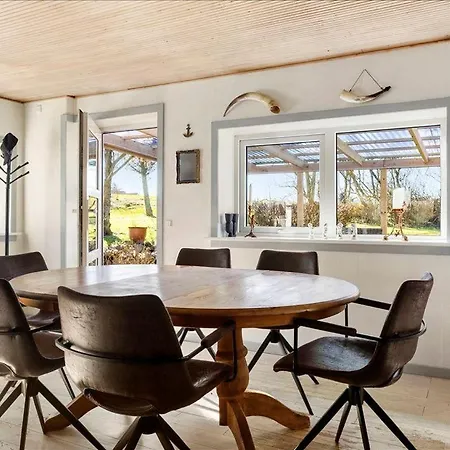 Cozy Summerhouse Appartement